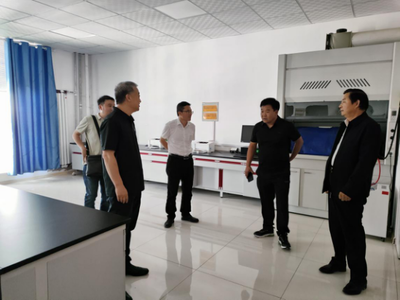 深化校企合作，共促新材料技術(shù)推廣——蘭州理工大學(xué)生命科學(xué)與工程學(xué)院副院長(zhǎng)任海偉一行來訪我院交流
